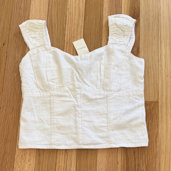 Abercrombie & Fitch Tops - NWT Abercrombie Linen Top